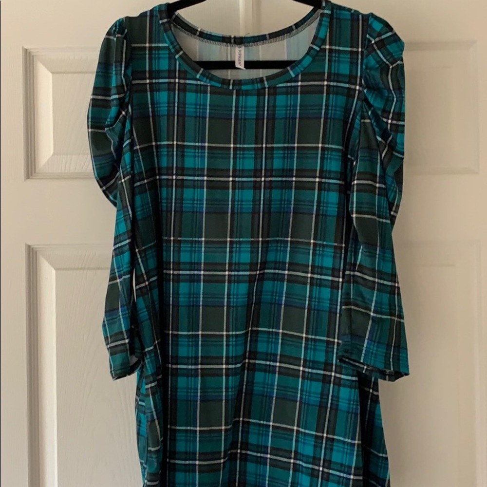 Piphany Whitney puff sleeve top